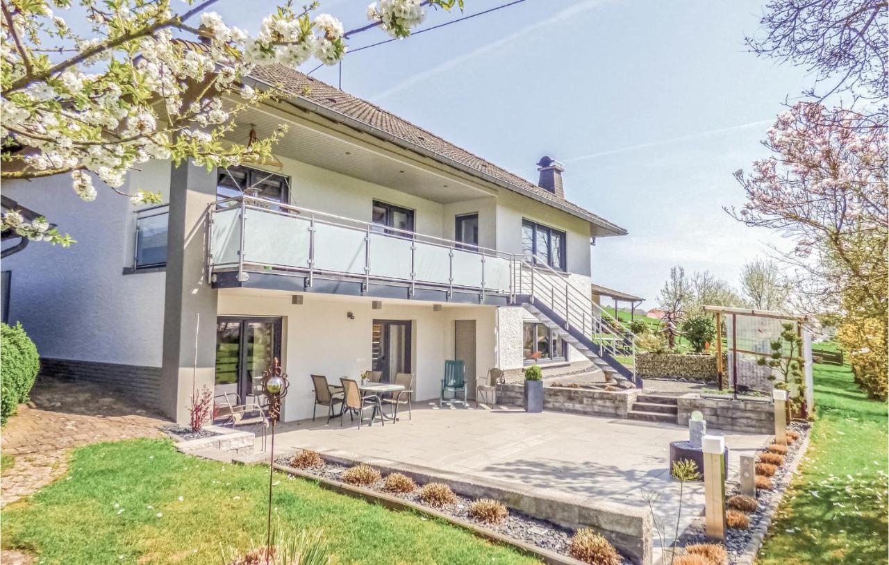Cozy Apartment In Koerperich-Obersgegen With Wifi Korperich Exterior foto
